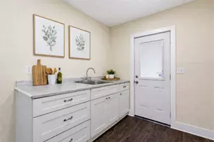 1410 Fannin St, Columbus, TX 78934 - Photo 9