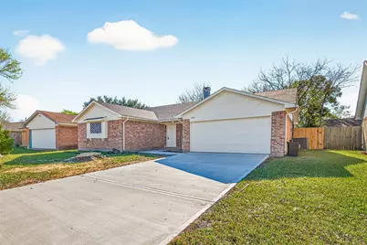 3631 Brier Gardens Drive, Houston, TX 77082 - Photo 3