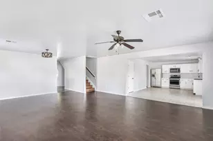 639 Trail Springs Ct, Kingwood, TX 77339 - Photo 9
