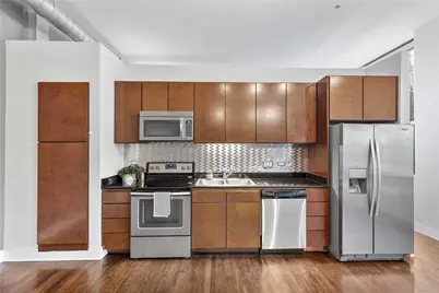 1312 Live Oak Street #215, Houston, TX 77003 - Photo 3