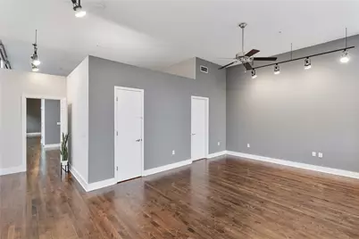 1312 Live Oak Street #215, Houston, TX 77003 - Photo 11