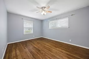 7111 Hartland Ave, Houston, TX 77055 - Photo 21