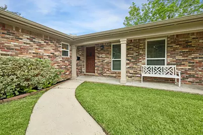 7111 Hartland Avenue, Houston, TX 77055 - Photo 3