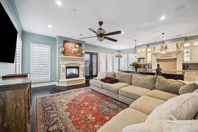 205 W 24th Street, Houston, TX 77008 - Photo 7