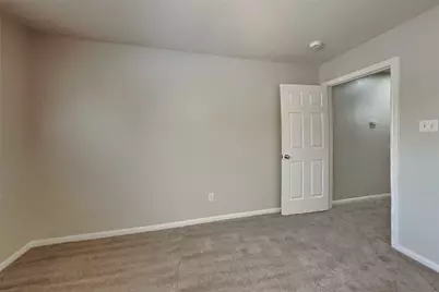 25819 Oakridge Forest Lane, Spring, TX 77386 - Photo 11