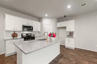 4438 Andorno Dr, Katy, TX 77449 - Photo 5