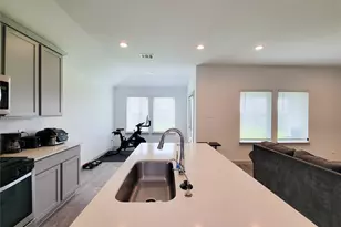 7919 Grey Wolfe Ln, Rosharon, TX 77583 - Photo 13