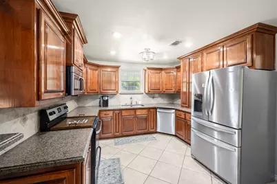 5738 Highline Drive, Montgomery, TX 77316 - Photo 9