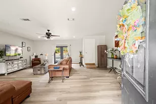 5738 Highline Dr, Montgomery, TX 77316 - Photo 3