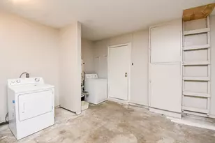 7901 Ridgeview Dr, Houston, TX 77055 - Photo 25