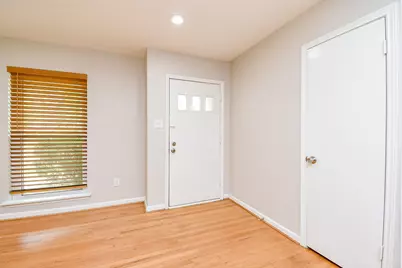 7901 Ridgeview Drive, Houston, TX 77055 - Photo 3