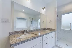 6404 Pregonero Ln, Houston, TX 77048 - Photo 11