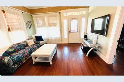 1609 Avenue O, Galveston, TX 77550 - Photo 9