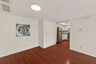 2818 S Bartell Drive #25, Houston, TX 77054 - Photo 7