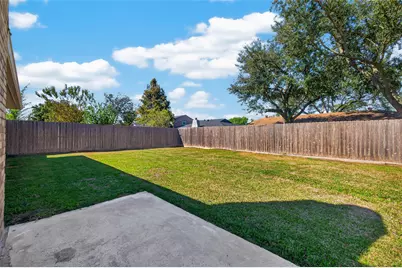 9809 Hummingbird Street, La Porte, TX 77571 - Photo 37