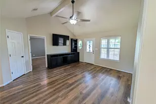10711 Royal Forest Dr, Conroe, TX 77303 - Photo 5