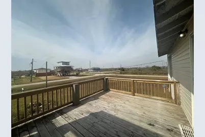 908 20th Street, Port Bolivar, TX 77650 - Photo 15
