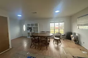 908 20th St, Port Bolivar, TX 77650 - Photo 3