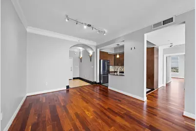 3333 Allen Pkwy #2110, Houston, TX 77019 - Photo 3