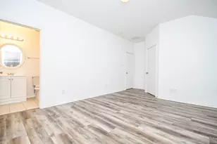 1651 Thornhollow Dr, Houston, TX 77014 - Photo 13