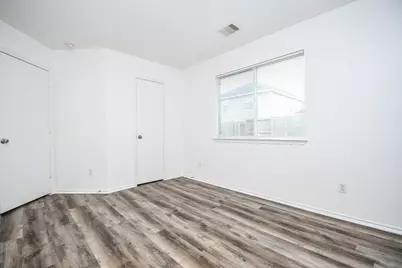 1651 Thornhollow Drive, Houston, TX 77014 - Photo 17