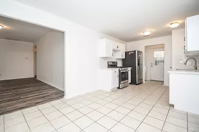 1651 Thornhollow Drive, Houston, TX 77014 - Photo 5
