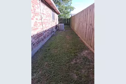 5330 Kent Drive, Pasadena, TX 77505 - Photo 3