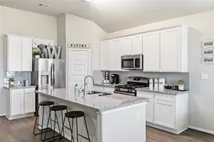 14815 Rain Tree Dr, Baytown, TX 77523 - Photo 5