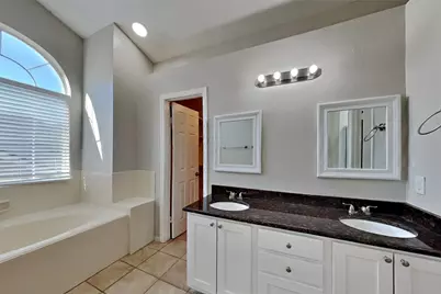 7619 Almond Springs Drive, Houston, TX 77095 - Photo 11