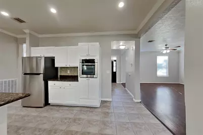 7619 Almond Springs Drive, Houston, TX 77095 - Photo 7