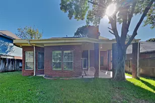 7619 Almond Springs Dr, Houston, TX 77095 - Photo 21