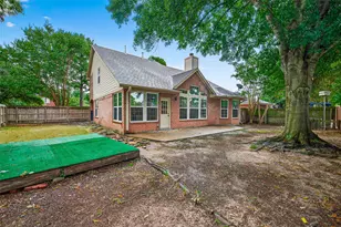 15611 Garden Bend Cir, Cypress, TX 77433 - Photo 33