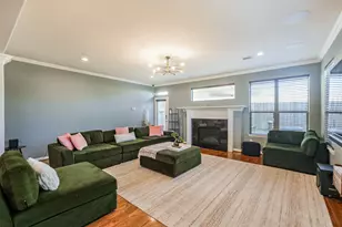 1325 Dorothy St, Houston, TX 77008 - Photo 7