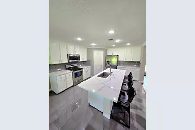 18354 Deerview Lane, New Ulm, TX 78950 - Photo 11