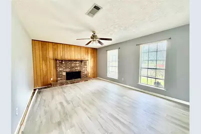 923 N Nellius Street, Woodville, TX 75979 - Photo 9