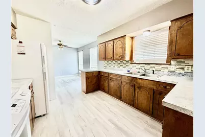 923 N Nellius Street, Woodville, TX 75979 - Photo 13