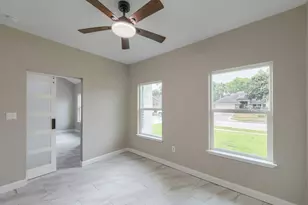 9806 Southwick Dr, Humble, TX 77338 - Photo 15