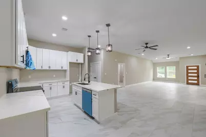 9806 Southwick Drive, Humble, TX 77338 - Photo 13