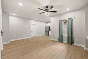 2406 Truxillo St, Houston, TX 77004 - Photo 9