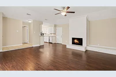 16318 Blackhawk Boulevard, Friendswood, TX 77546 - Photo 5