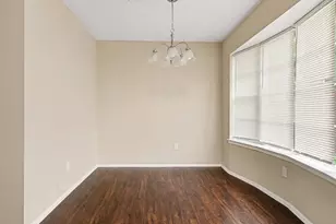 16318 Blackhawk Blvd, Friendswood, TX 77546 - Photo 9