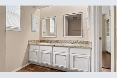 16318 Blackhawk Boulevard, Friendswood, TX 77546 - Photo 13