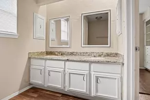 16318 Blackhawk Blvd, Friendswood, TX 77546 - Photo 13