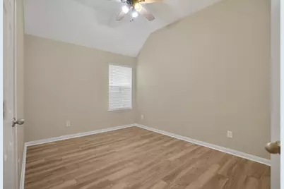21558 Duke Alexander Drive, Kingwood, TX 77339 - Photo 7