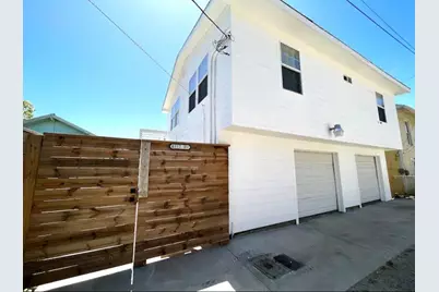 4312 Ave O 1/2 #2, Galveston, TX 77550 - Photo 1