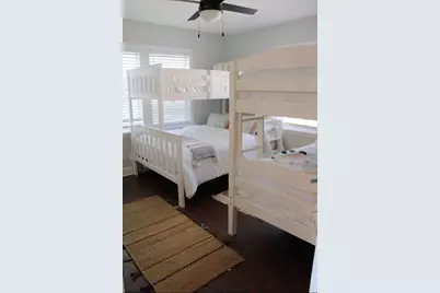 4312 Ave O 1/2 #2, Galveston, TX 77550 - Photo 17