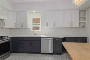 105 E 14th St, Houston, TX 77008 - Photo 9