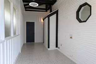 105 E 14th St, Houston, TX 77008 - Photo 11