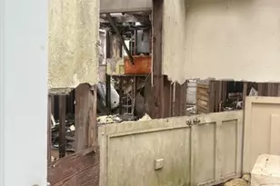 5108 Avenue M, Galveston, TX 77551 - Photo 3