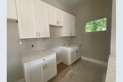968 South Lane #A/B, Houston, TX 77088 - Photo 11